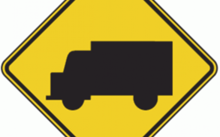 truck traffic sign